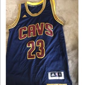 Cavs jersey